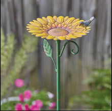 Load image into Gallery viewer, Sunflower Bird Bath Bird Feeder Garden Stake
